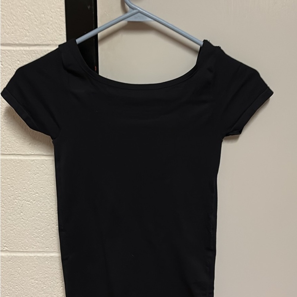 Black tight shirt - Picture 2 of 3